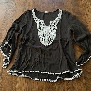 Francesca’s “Bird Cage” Top